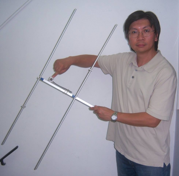 144 HB9CV-uio 02.jpg