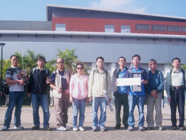 0009-0010.jpg