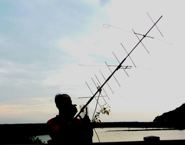 0 AO 51-0000-2010-09-28=06.jpg