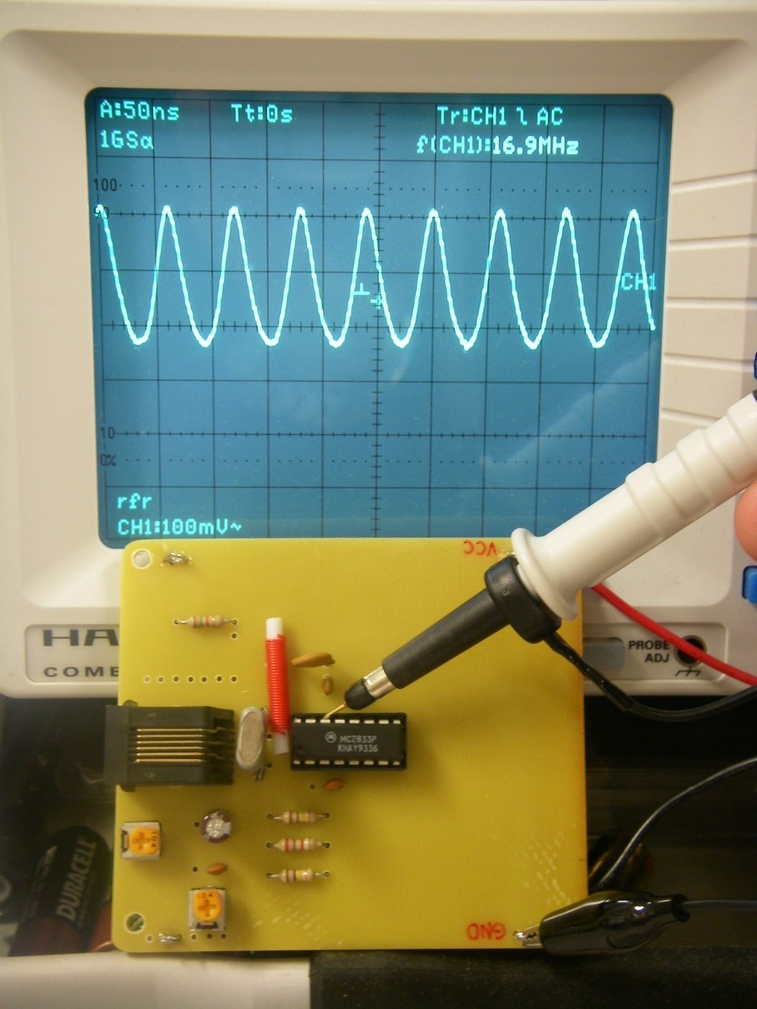 Amp_and_Osc_Section_PCB_CRT_02.JPG