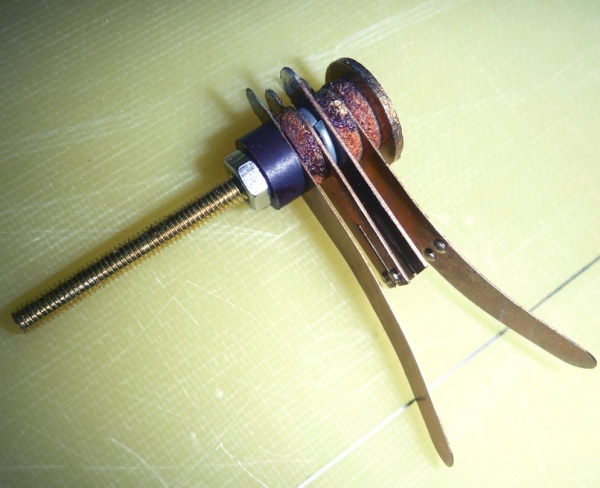 0021 KEY.jpg
