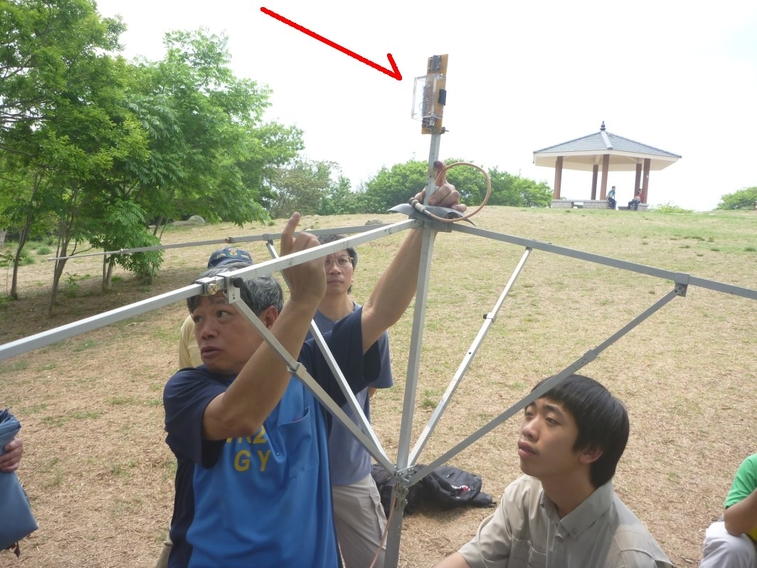 0008-0030 v.jpg