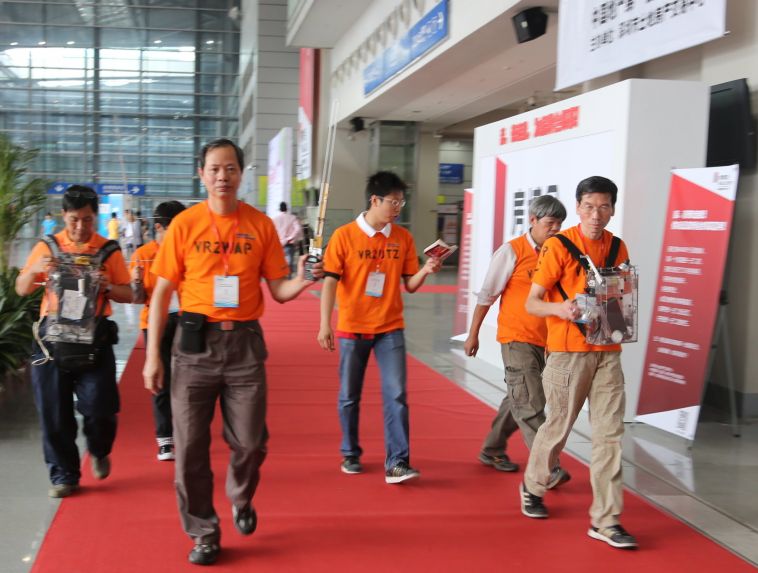 0-01-027 奔去西門外.jpg