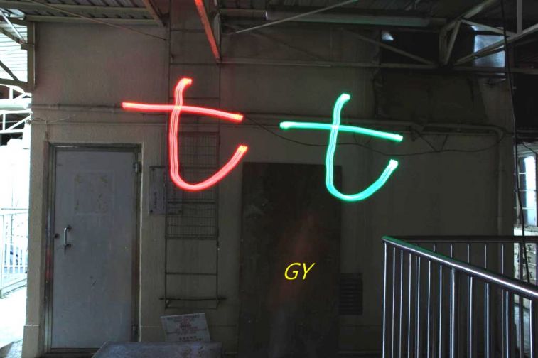 01-012.jpg