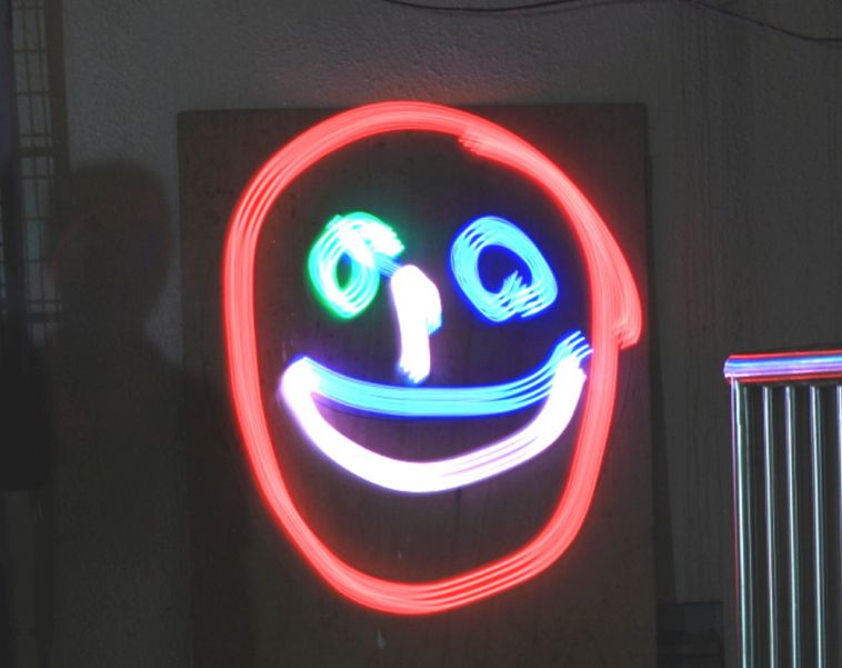 01-018 大如麻雀檯的笑面-.jpg