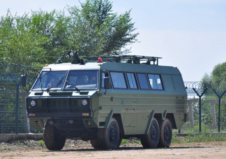 00-01.jpg