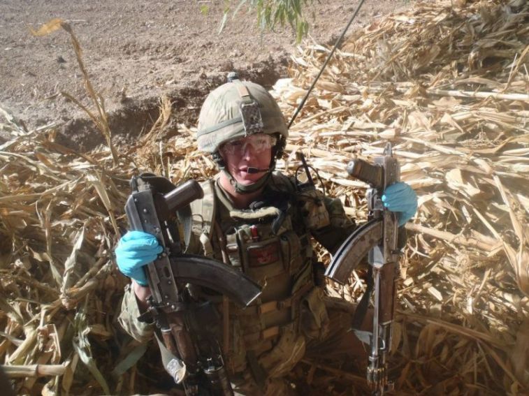 0  000-0  0     巡.jpg