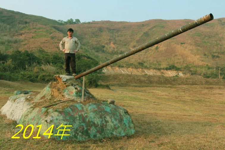 03-076.jpg