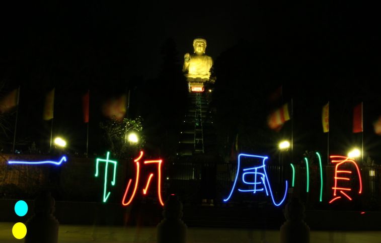 04-100.jpg