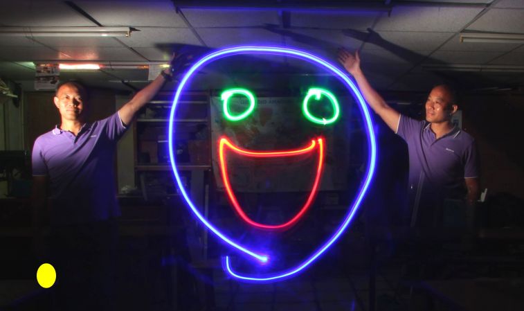 08,.jpg
