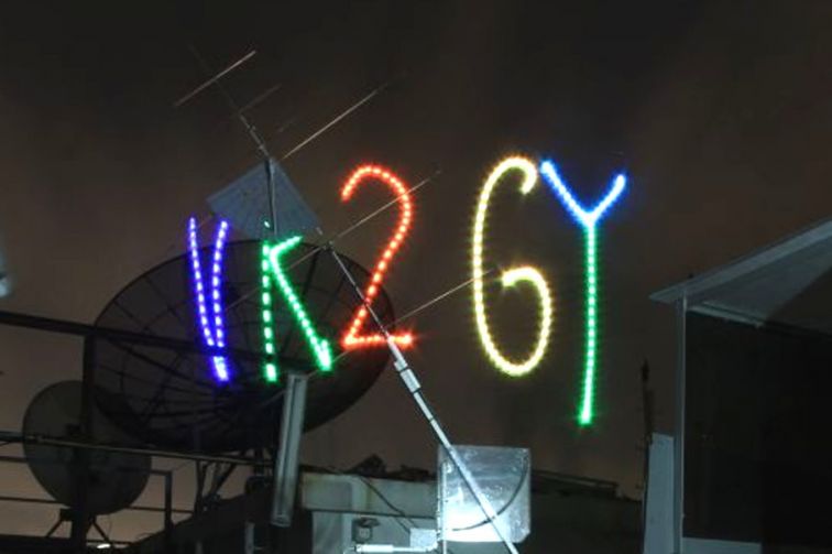990.jpg