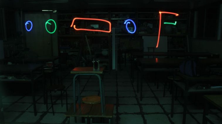 F.JPG