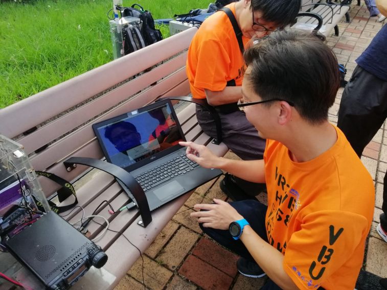 2019-04-16 at 22.47.50.jpeg