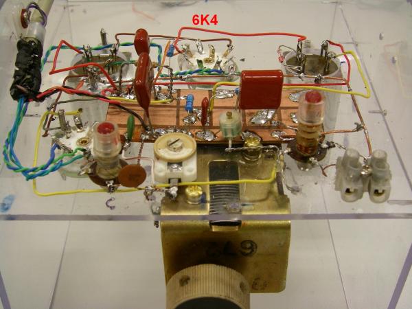 Radio_Circuit_with_6K4_02.jpg